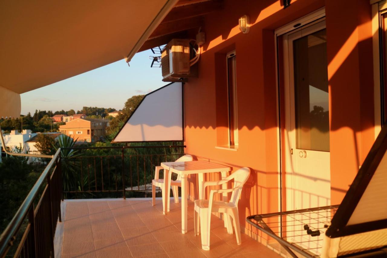 Christos Family Apartments Α Corfu  Esterno foto